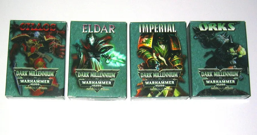 Portada de Dark Millennium: The Warhammer 40,000 Collectible Card Game